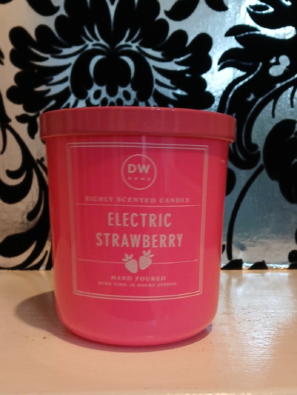 Electric Strawberry Candle